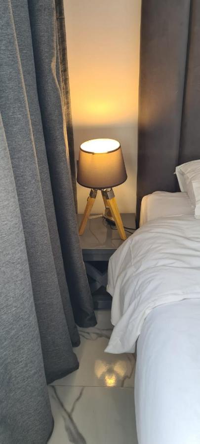 Luxueux Appartement Downtown Rabat Bagian luar foto